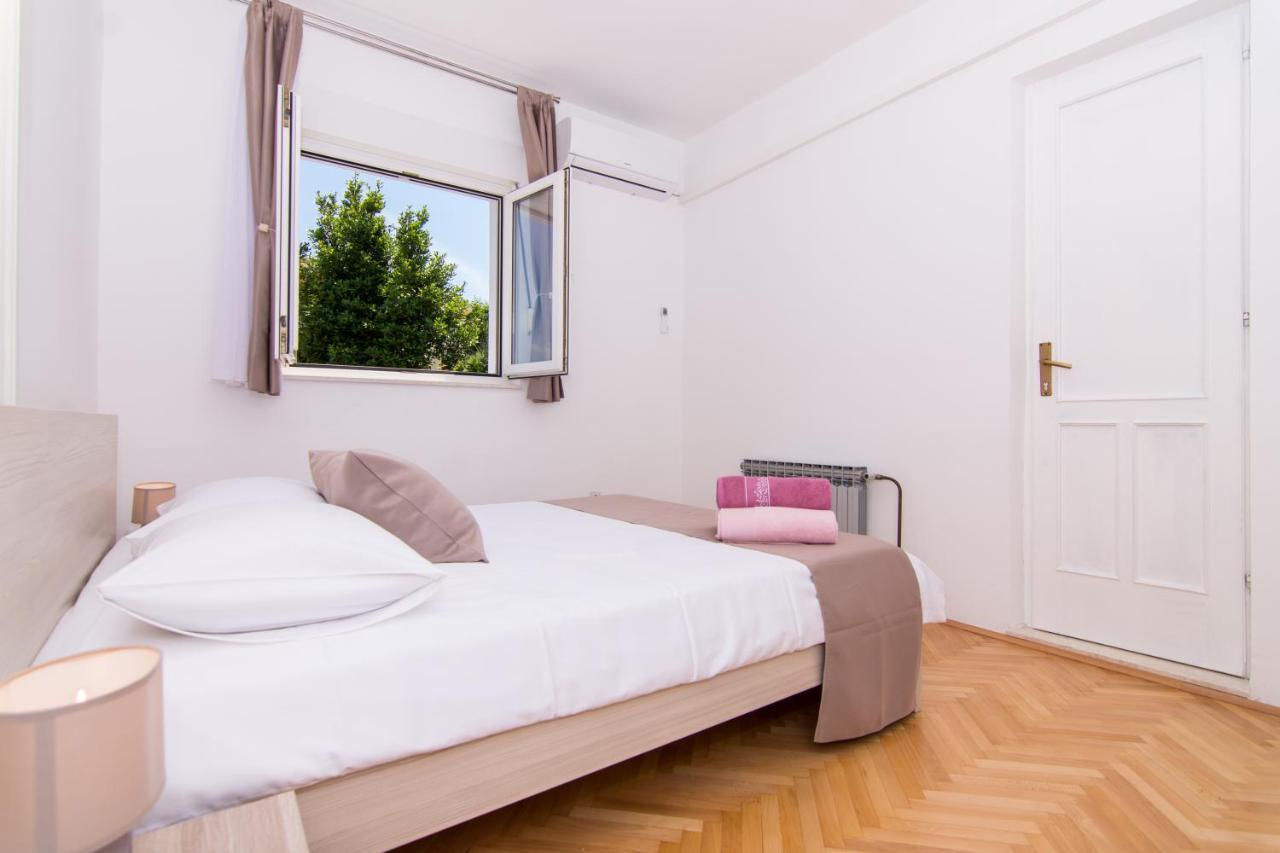 Apartma Mlacic *